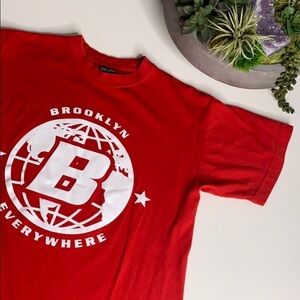 Brooklyn Everywhere Graphic Red T-Shirt Sz Small